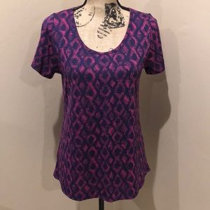 **LAST CHANCE** LuLaRoe Classic Tee
